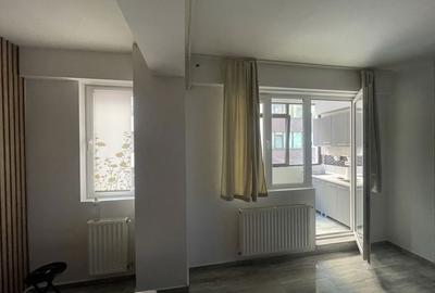Garsonieră decomandată în Roșu - 2