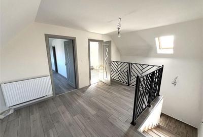 Casă cu 3 camere în Lazuri - 5