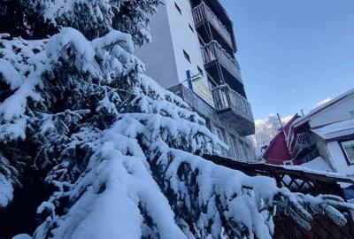 Casă cu 6 camere în Lupeni - 9