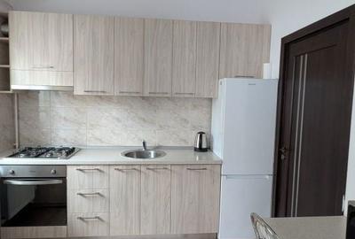 Apartament cu 2 camere decomandat în Central - 3