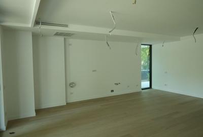 Apartament cu 3 camere în Arcul de Triumf - 16
