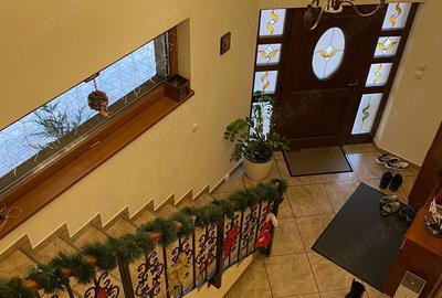 Vand casa in Giroc centru - 1