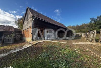 Casă cu 2 camere cu Teren 50 Mp în Loamneș - 3