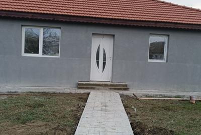 Casă cu 4 camere în Central - 8