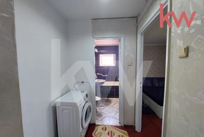 Apartament cu 3 camere semidecomandat, mobilat în Calea București - 4