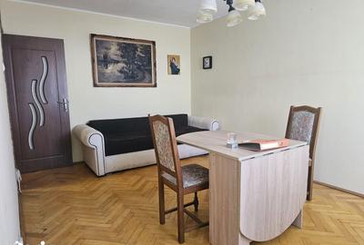 Apartament cu 3 camere decomandat în Păcurari
