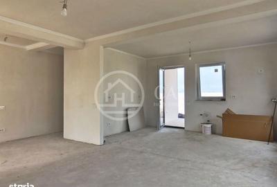 Casă cu 4 camere decomandat în Sântandrei - 10