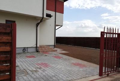 Casă cu 4 camere în Măgurele - 12