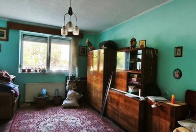Casă cu 5 camere cu Teren 515 Mp în Central