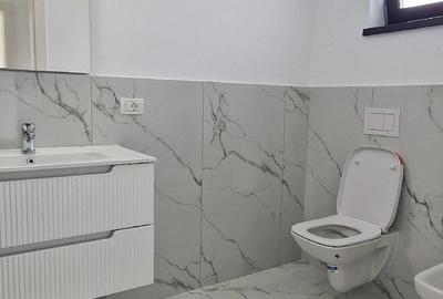 Casă cu Teren 320 Mp în Central