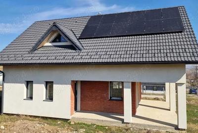 Casă cu Teren 800 Mp în Florești