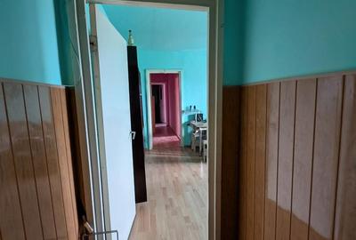 Apartament cu 3 camere semidecomandat în Făgăraș - 6