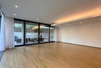 Apartament cu 4 camere decomandat în Primăverii - 2