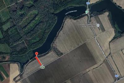 Teren de 4700 mp, în Exterior Vest - 1