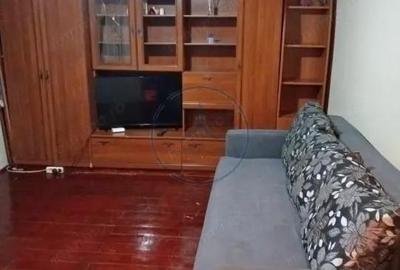 Garsonieră decomandată în Central - 3