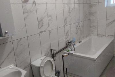 Casa de vinzare cu 2 apartamente - 8