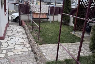 Casă cu 4 camere în Galați - 2