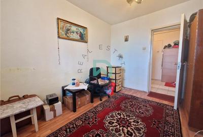 Apartament cu 3 camere circular în Astra - 9