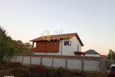 Spațiu comercial, în Tufeni - 2