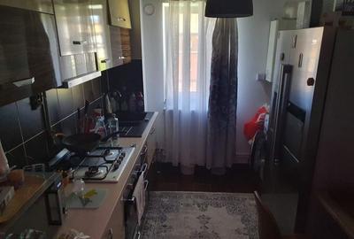 Apartament cu 2 camere decomandat în Slătinioara - 1