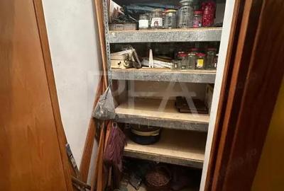 Apartament 3 Camere , Decomandat CF1 , Centrala Termica , Toporasi - 2