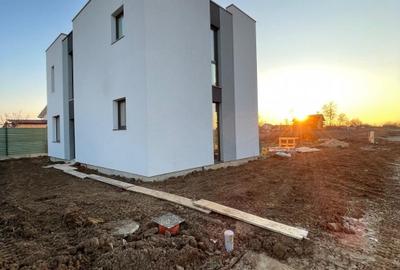 Vila cu 5 camere - complex Frasinului - 2