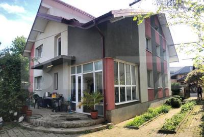 Vila 200mp, teren 537mp, zona cartier Micro 3 - 2