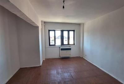 Apartament cu 2 camere decomandat în Central - 4
