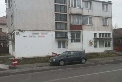 Spațiu comercial, de 143 mp, în Central - 1