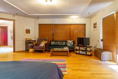 Casa deosebita cu 6 camere de vanzare in zona Andrei Muresanu - 13