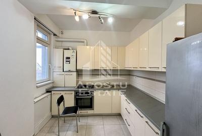 Apartament cu 2 camere decomandat, mobilat în Mehala