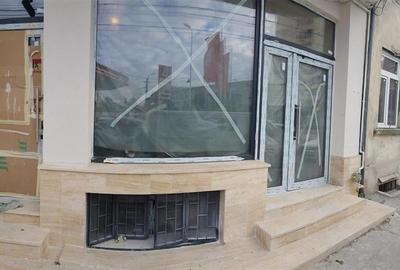 Casă cu 5 camere în Semicentral