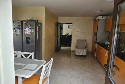 Casă cu Teren 470 Mp în Central - 8