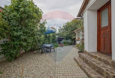 Casa 7 camere,  curte si terasa, situata in centrul Sanpetrului! Casa 7 camere,  curte si terasa, situata in centrul Sanpetrului! - 20