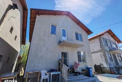 Casă cu 4 camere cu Teren 300 Mp în Agigea - 17