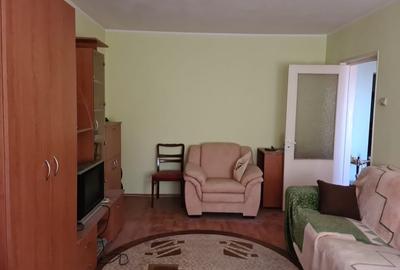 Apartament cu 2 camere decomandat în Malu Roșu - 3