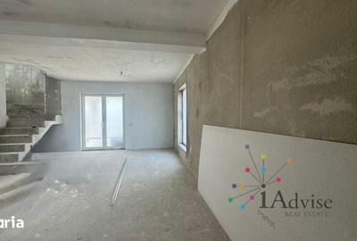 Casă cu 5 camere cu Canalizare în Hărman