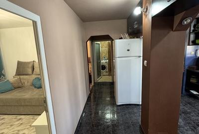 Apartament cu 4 camere decomandat în Micro 16 - 12