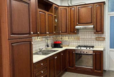 Apartament cu 3 camere decomandat, mobilat în Dacia - 9