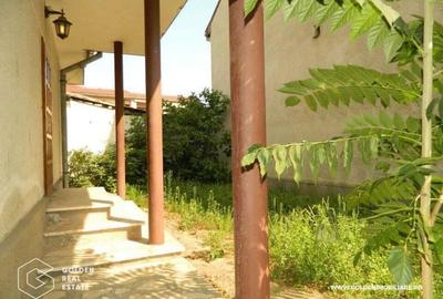 Casă cu 4 camere cu Teren 335 Mp în Intim - 9