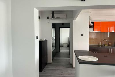 Inchiriez apartament 3 camere - 4