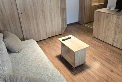 Garsonieră semidecomandată în Central - 1