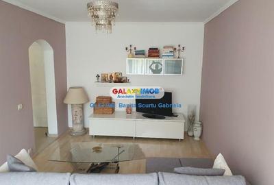 Vanzare apartament 2 camere,dec,etaj 1 din 4 -zona Basarabia Vanzare apartament 2 camere,dec,etaj 1 din 4 -zona Basarabia - 5