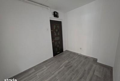Spațiu comercial, de 50 mp, în 7 Noiembrie - 2