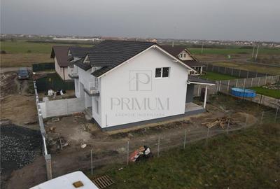 Duplex cu 4 camere cu Canalizare în Moșnița Nouă - 3