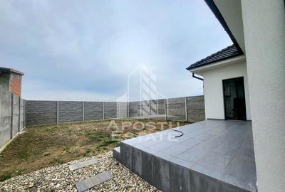 1/2 Duplex pe parter, cu 3 camere si 2 bai, Sag - 10