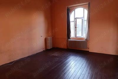 Proprietar inchiriez spatiu depozitare 22mp 85mc, Elisabetin-Complex - 1