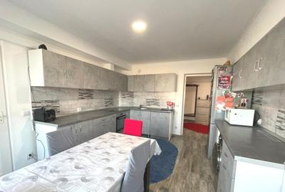 Apartament cu 4 camere decomandat, mobilat în Ampoi 2 - 2