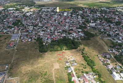 Teren de 846 mp, în Odăi