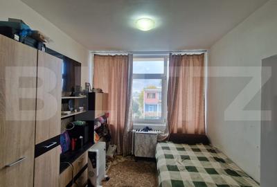 Camera de camin de vanzare, mobilata, in zona Tractorul - 1